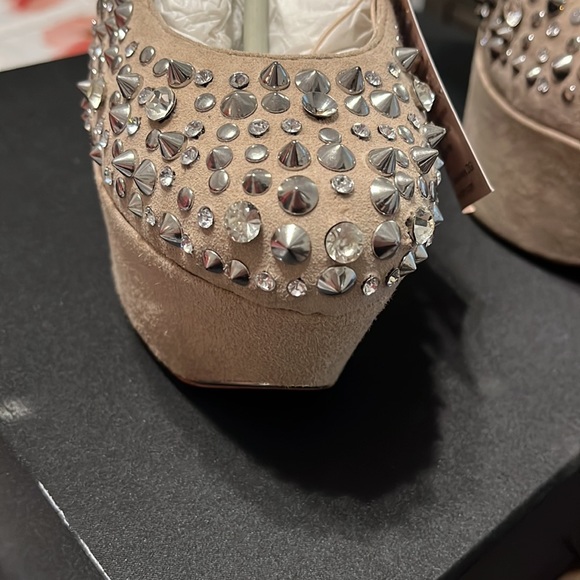 Ziginy Black Label studded crystal high heel - Picture 2 of 6